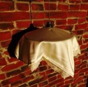 Lampe émaile avec drapage